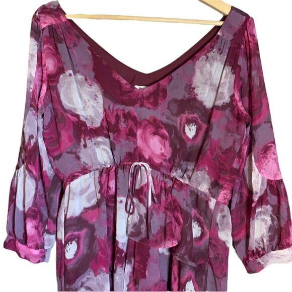 BCBG generation floral long sleeve dress‎ - Picture 2 of 15